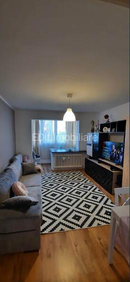 Apartament cu 2 camere decomandate , Gheorgheni , etaj 1/4 , langa Piata Hermes - 9