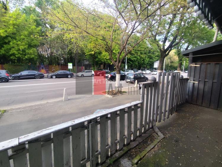Spatiu comercial de inchiriat in zona Berceceni (Bulevard) - 30