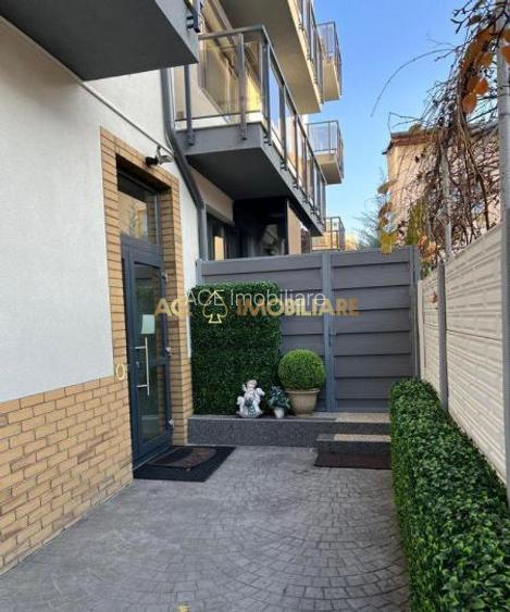 2 Camere de vanzare | Domenii | Metrou | bloc nou | centrala - 2