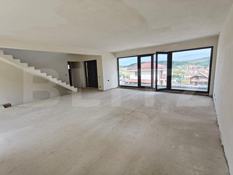 Casa individuala, 280mp, 500 teren, garaj dublu, terasa circulabila, Chinteni!
