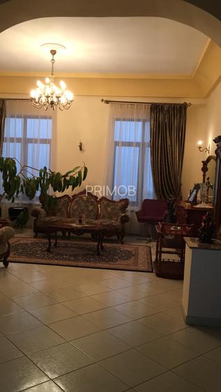 Ultracentral,vila S+P+E,faleza Dunarii,langa parc,Primaria Corabia,teren=1137mp - 3