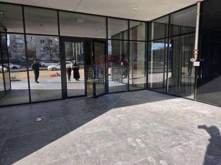 Apartament de lux, cu loc de parcare, langa Universitate - 14