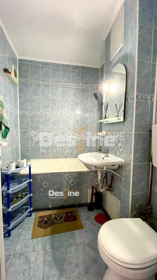 Podu Ros, apartament 2 camere , decomandat, 108,900 euro - 9