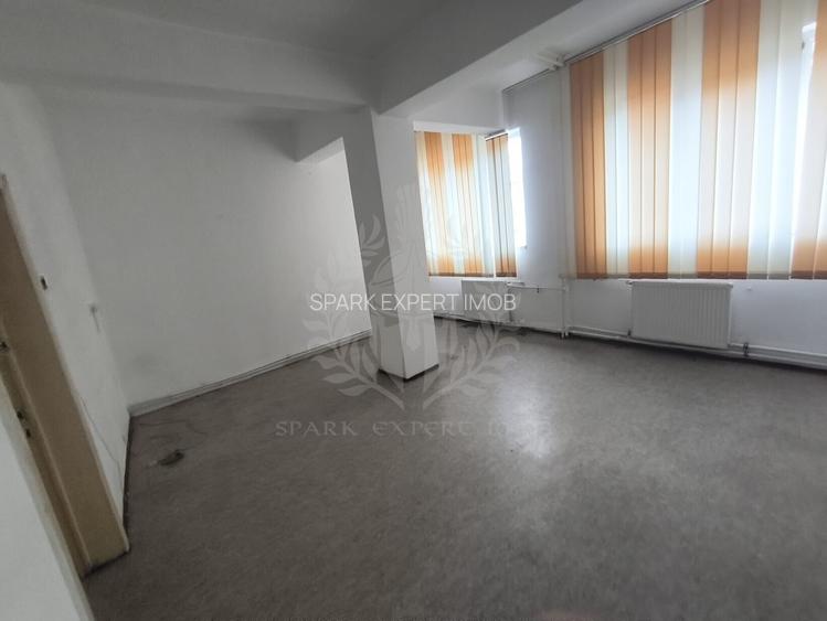 CLADIRE BIROURI\\ULTRACENTRAL - 3