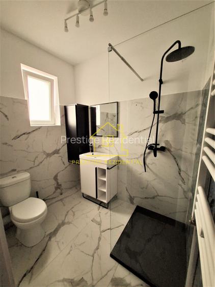 Oltenitei-Paraul Rece- 3 Cam- 77mp-Dec- Mutare rapida- Et.1- Parcare - 15