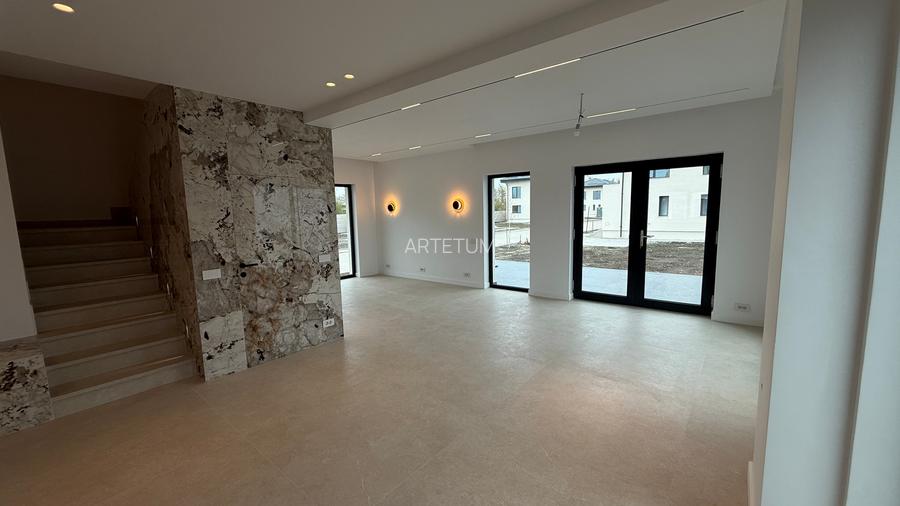 VILA la CHEIE în Corbeanca (finalizată in luna Oct. 2025) - 4