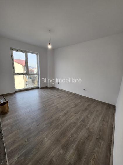 Apartament cu 3 camere, 59 mp, parcare, balcon, zona Eroilor - 2