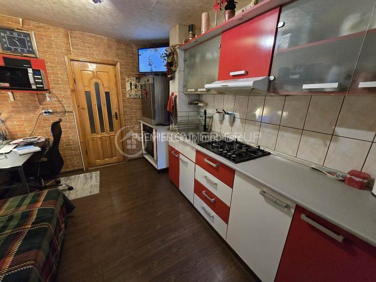 Apartament 3 camere 2 bai 74mp, Nicolina, CT, decomandat - 5