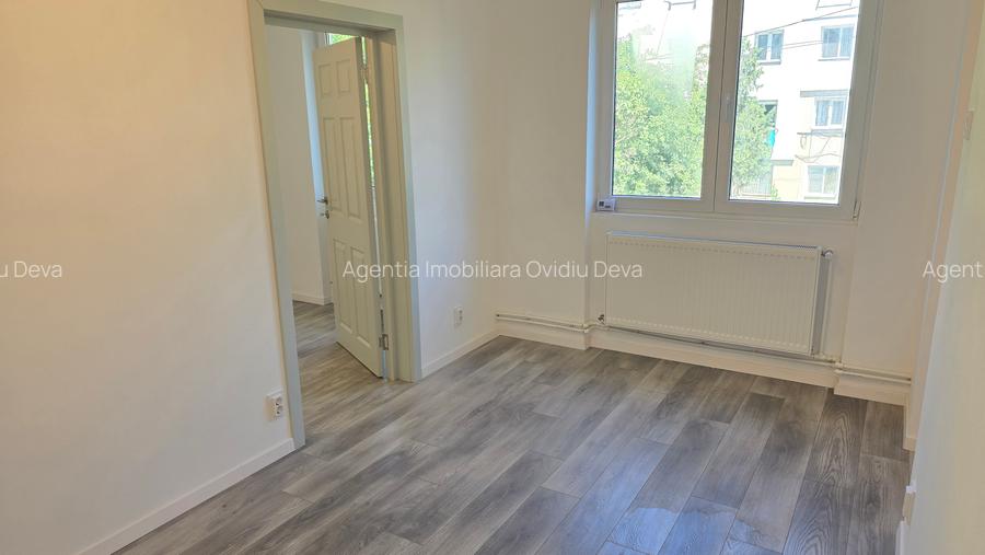 Vand apartament cu 2 camere in Deva, Dacia (Romanilor), etaj 1, - 2