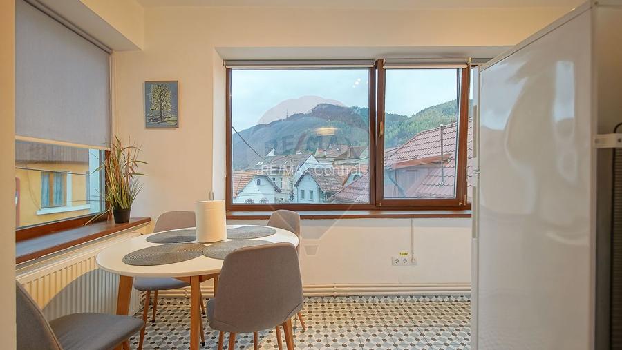 Casa cu 5 studiouri independente, terasa rooftop, vedere montana - 36