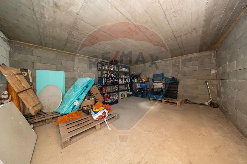 Casă de vânzare P+M - 27