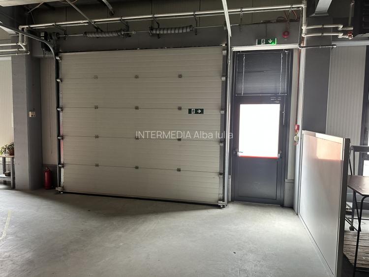 HALA DE INCHIRIAT I 1200 MP I CU TOATE UTILITATILE I ACCES TIR I CURTE I - 12