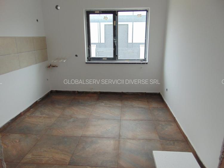 DE LA DEZVOLTATOR FARA COMISION casa cu 4 camere 2 bai placa beton LA CHEIE - 12