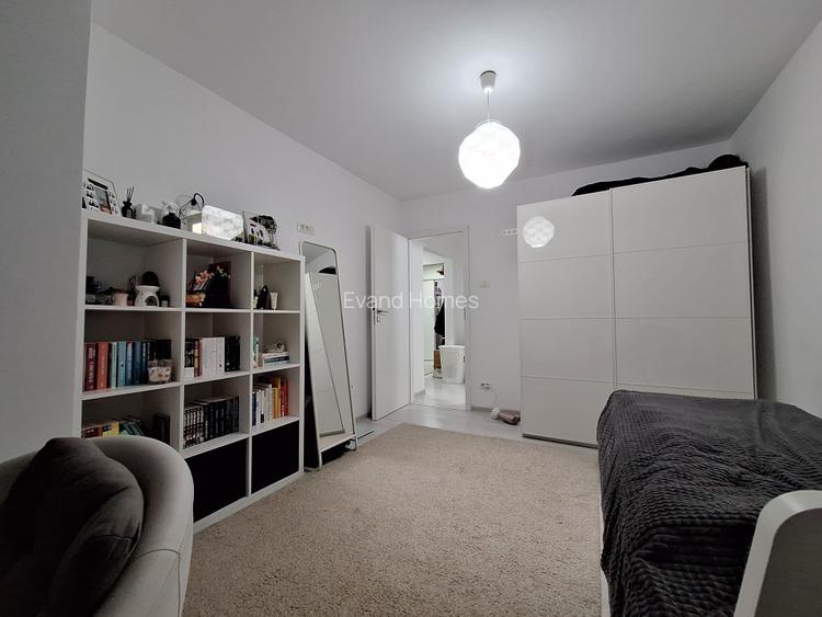 Apartament cu 4 camere - partial mobilat - zona Lipovei - etaj 3 - 10