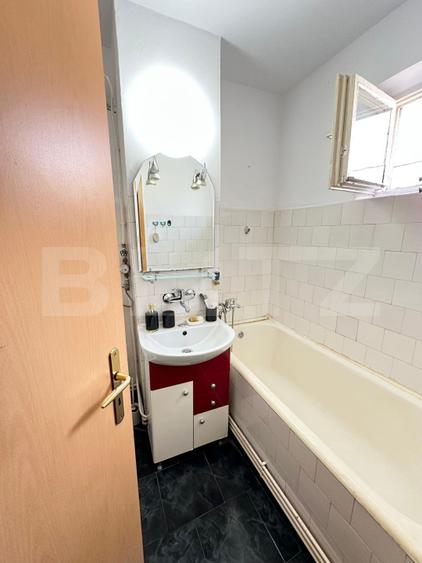 Apartament de vanzare, 3 camere, 68 mp, zona Iosif Keber