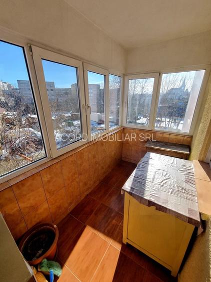 Navodari central -apartament 3 camere decomandat stradal - 9