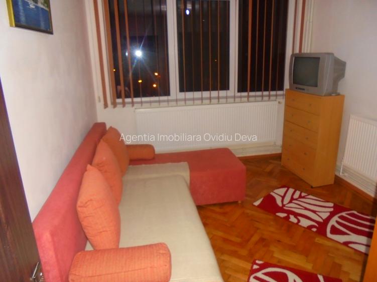 Vand sau inchiriez apartament 2 camere dec.  Deva, Balcescu, etaj 3, mobilat - 7