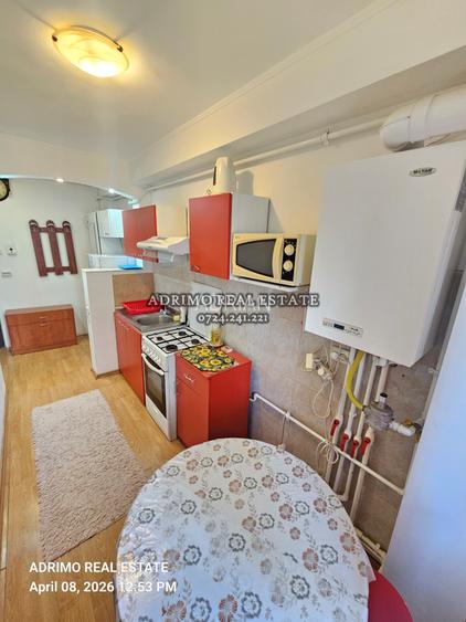 Garsoniera decomandata - Centrala GAZ - Termen Lung - Zona Reyna - 300 euro - 8