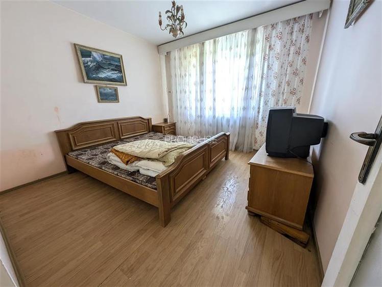Str. Panselelor, langa Universitate - chirie apartament 3 camere decomandate - m - 6