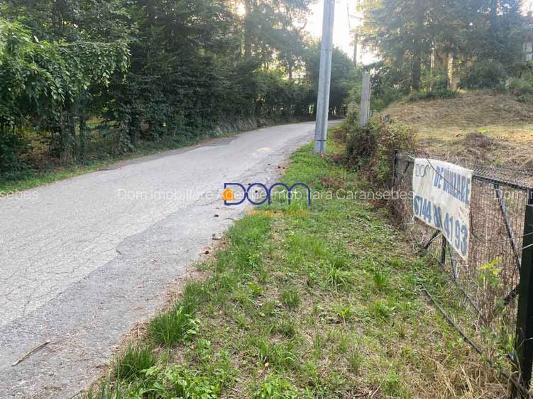 Teren intravilan cu utilitati si proiect de casa - 9