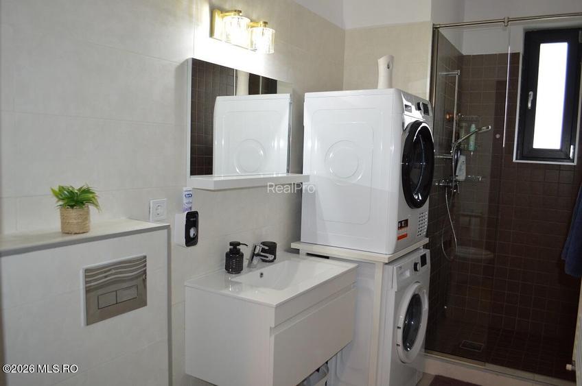 Fratii Golesti - McDonald's - Apartament 3 Camere cu Garaj - 10