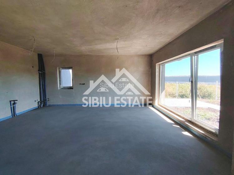 Casa noua Sibiu, Selimbar  teren 790 mp, garaj dublu, terase - 10