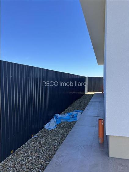 RECO casa moderna 4 camere Cheriu - 22