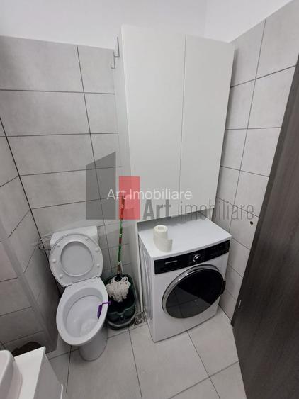 Inchiriez apartament 2 camere-str Rezervelor nr 99 - 5