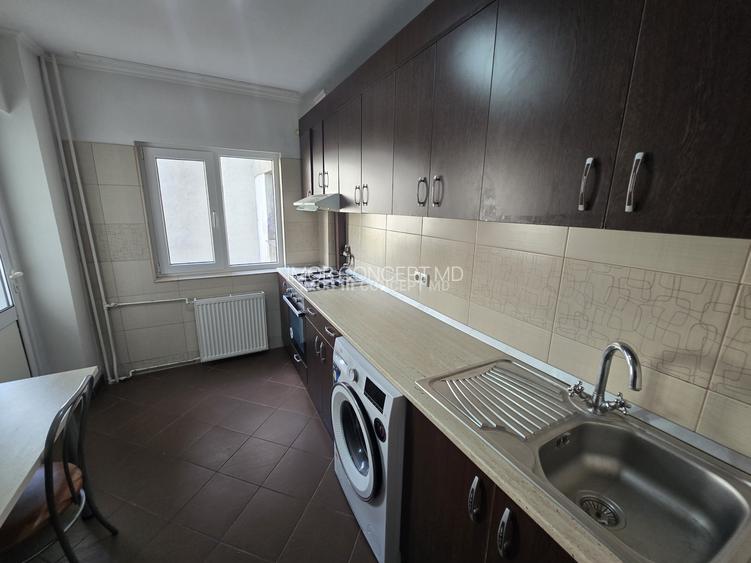 Inchiriere apartament 2 camere spatios in zona Republicii - 12