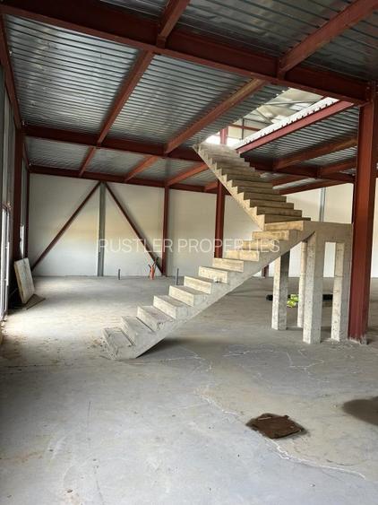 Hala de vanzare la ieșirea din București - 3