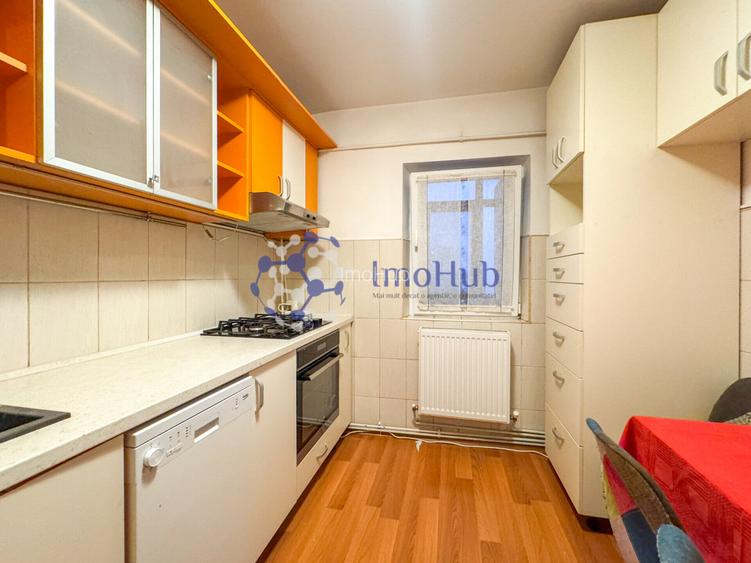 Apartament cu 3 camere decomandat in Canta - 8