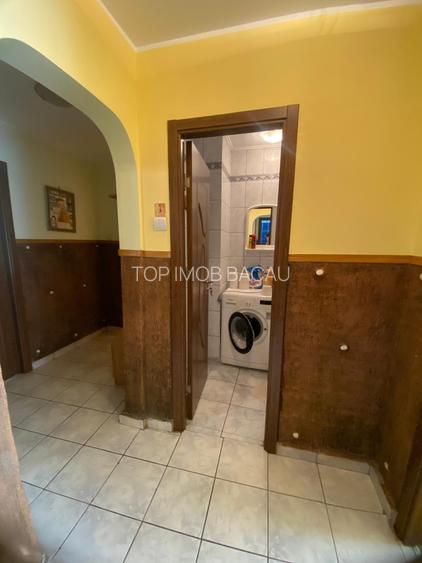 3 decomandate parter inalt cu centrala zona Orizont - 4