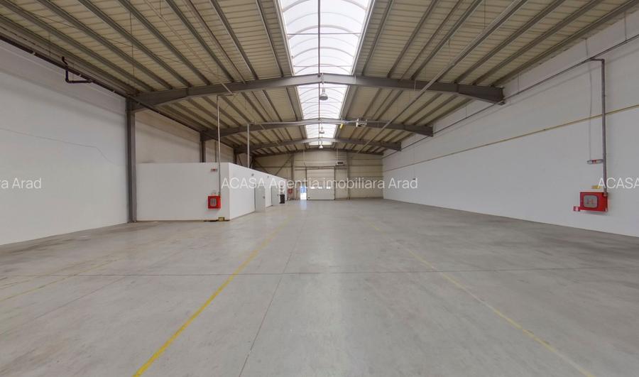 Hală industrială de închiriat 856 mp - 2