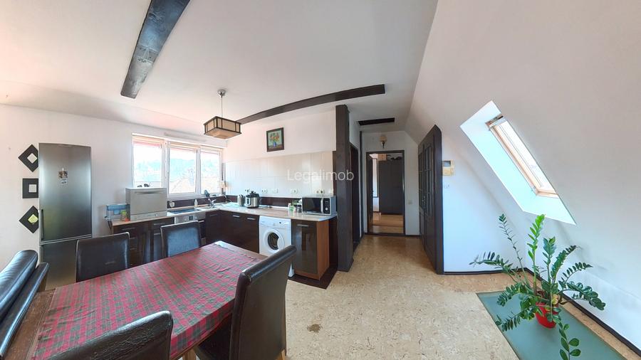 Apartament mobilat si utilat,centrul istoric Brasov + parcare privata - 3