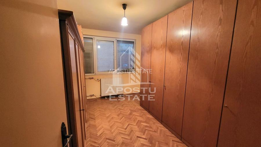 Apartament decomandat,3 camere,etaj 1 Torontalului - 10