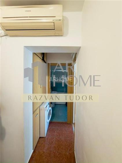 Apartament 2 camere, centrala proprie , Ploiesti , zona 9 mai - 13