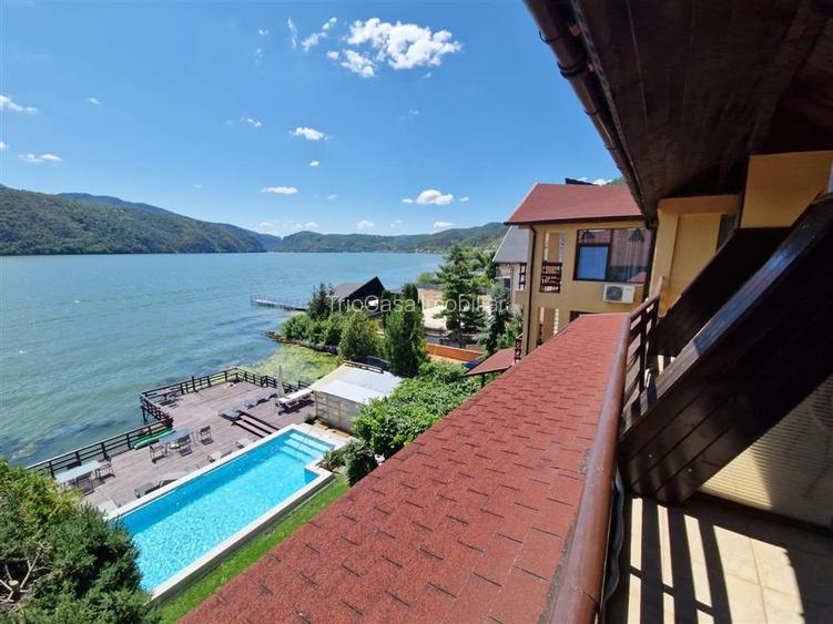 PENSIUNE ESELNITA - 28