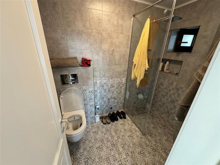 Cladire cu 3 apartamente in suprafata totala construita de 500 mp - 28