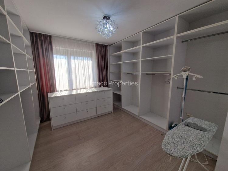 Vilă amplasată pe malul lacului - 15
