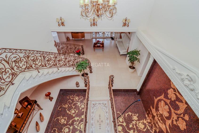 Vila de vanzare 11 camere zona Tei 1450 mp - 29