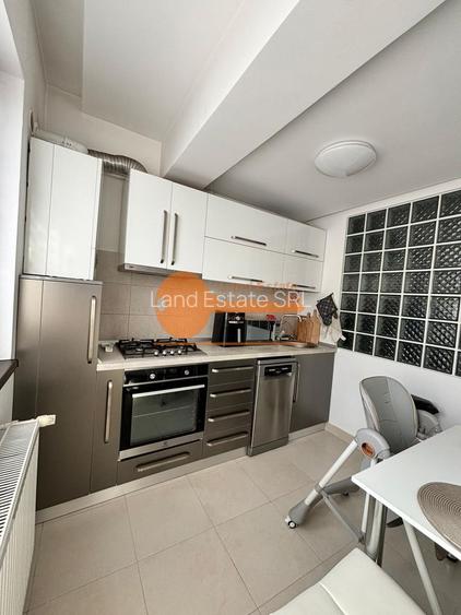 2 camere bloc 2017 Gorjului - 6