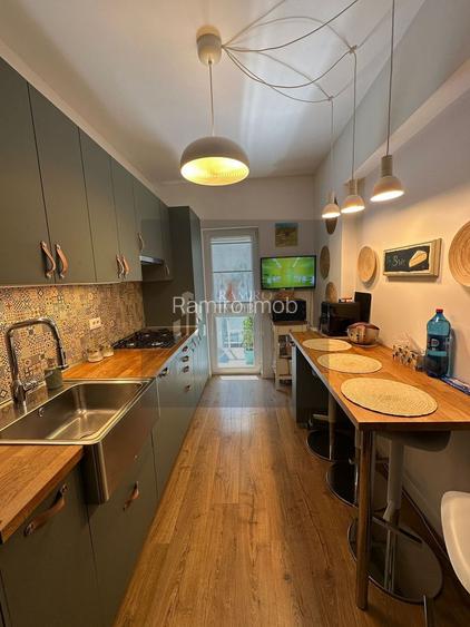 Apartament 3 camere decomandat Kristal Residence - 18