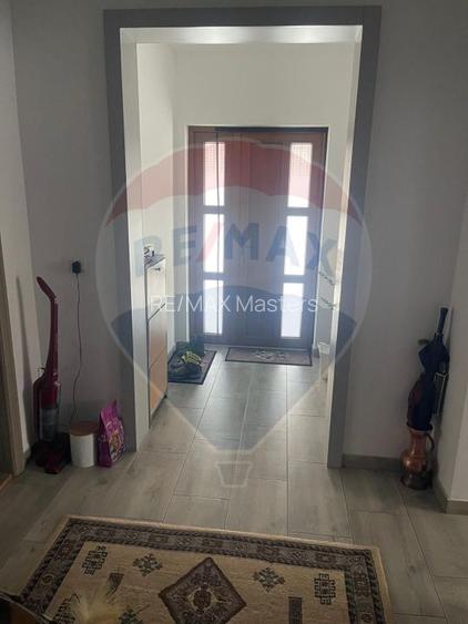 Casă de vânzare Rădăuți - 23