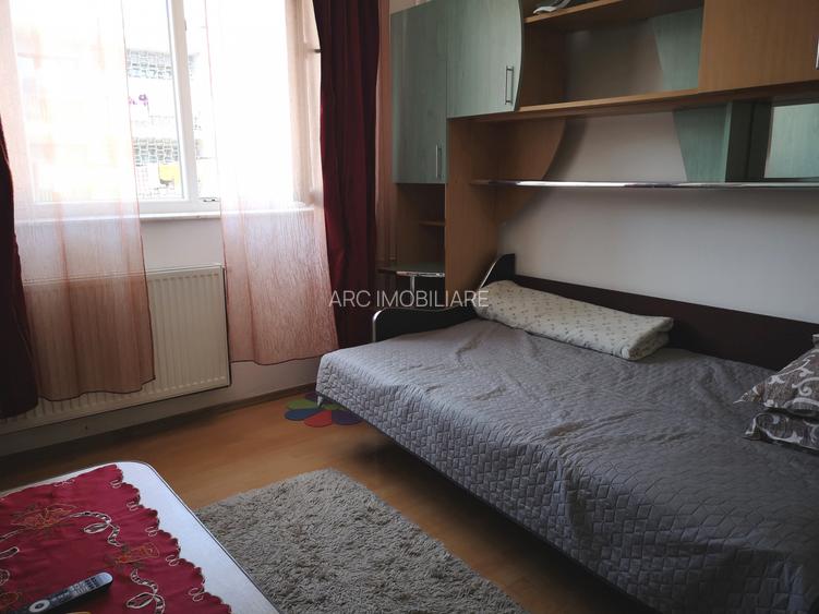 Garsoniera modificata și amenajată, zona Carpaților - 2
