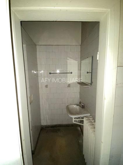 De Vanzare Vila Interbelica, 8-10 Camere, Romana - Zodiac - 19