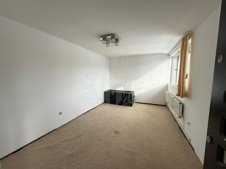 Spatiu Comercial/Birouri/Clinica, 7 Camere, zona Bulevardul Castanilor, Ploiești - 14