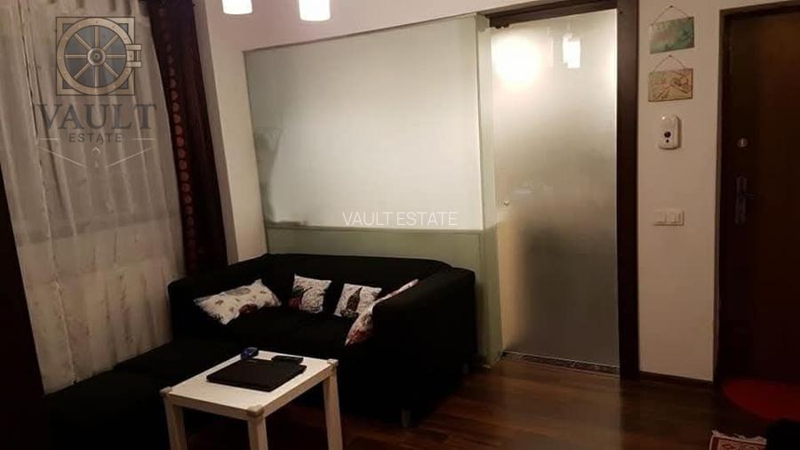 Apartament 2 camere - zona Trapezului - 2