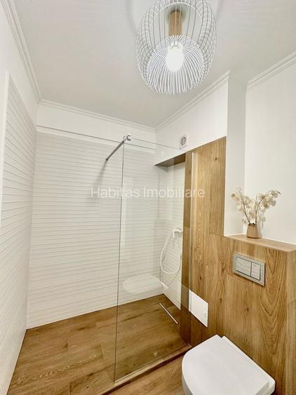 Apartament 2 camere, finisat, mobilat, totul nou, zona str Urusagului - 17
