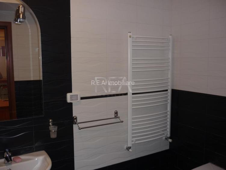 Apartament 3 camere, zona Nordului - 27