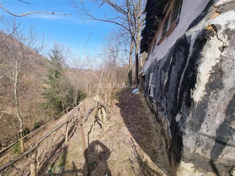 Teren arabil intravilan , priveliste mirifica , zona Schei - 5